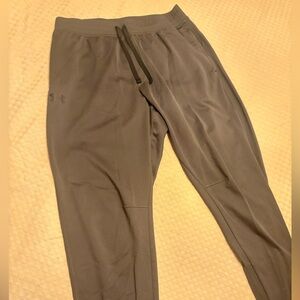 Under Armour Men's Olive Green Joggers